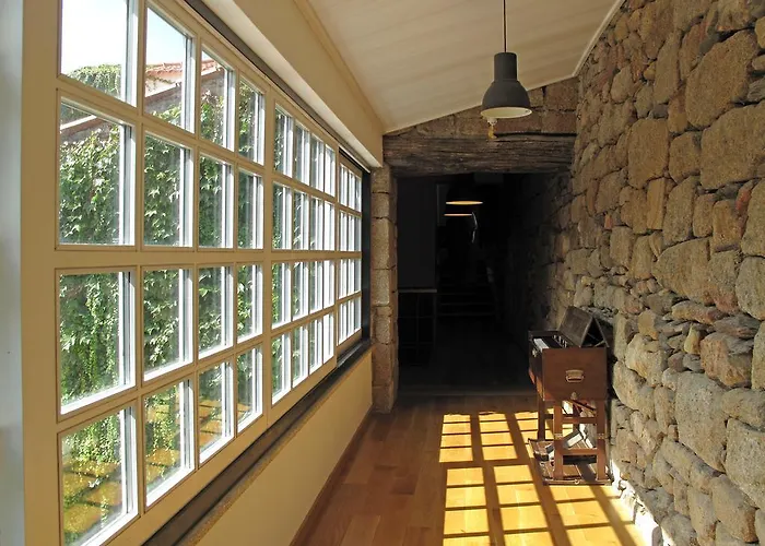 Casa Dos Barros Winery By Vintage Theory * Sabrosa